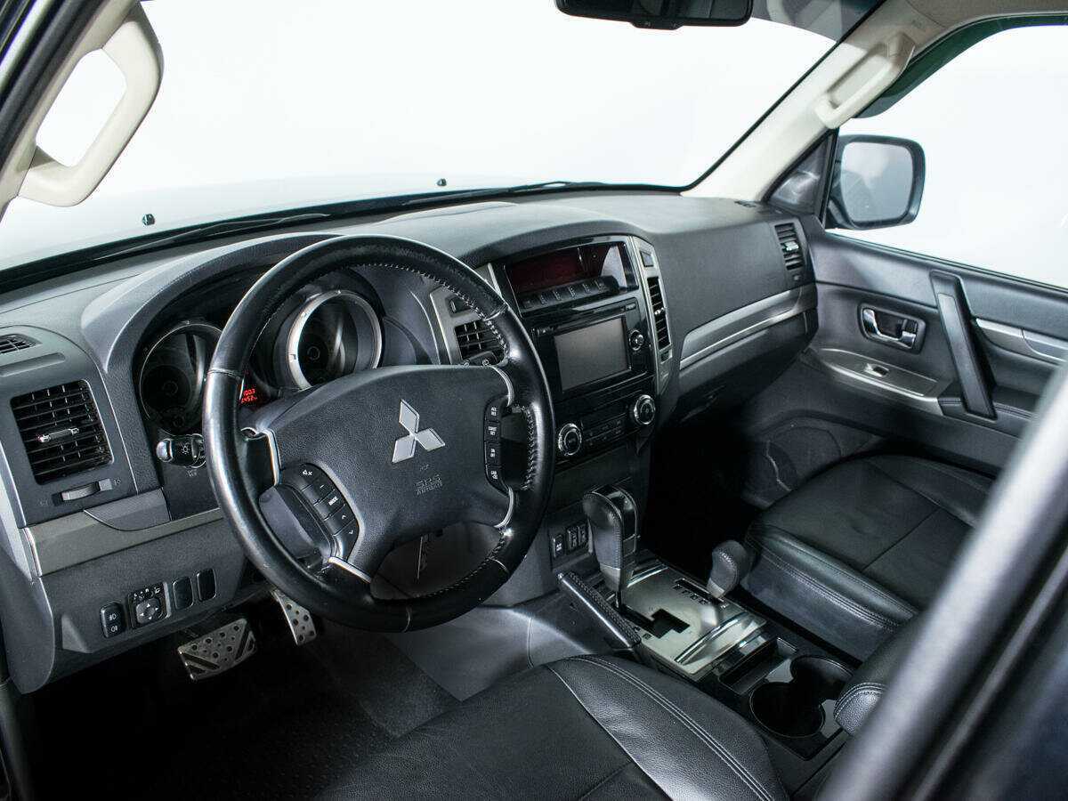 Купить Mitsubishi Pajero, 2014, 118 756 км.. Фото: #9