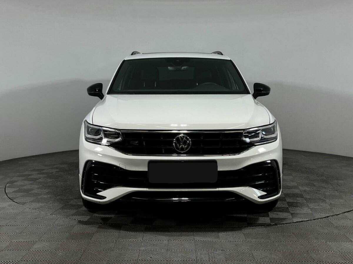 Купить Volkswagen Tiguan, 2021, 31 000 км.. Фото: #1