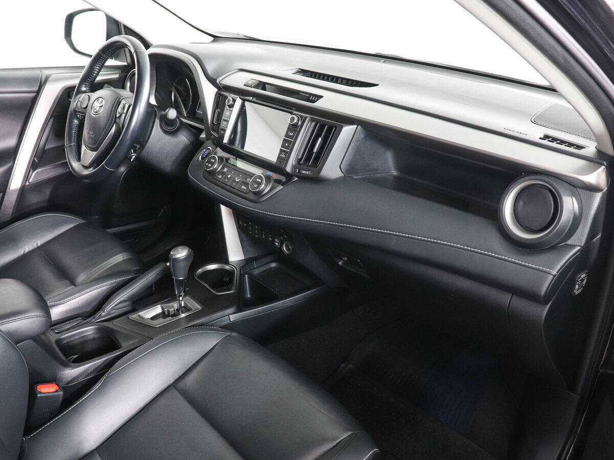 Купить Toyota RAV4, 2018, 63 798 км.. Фото: #9