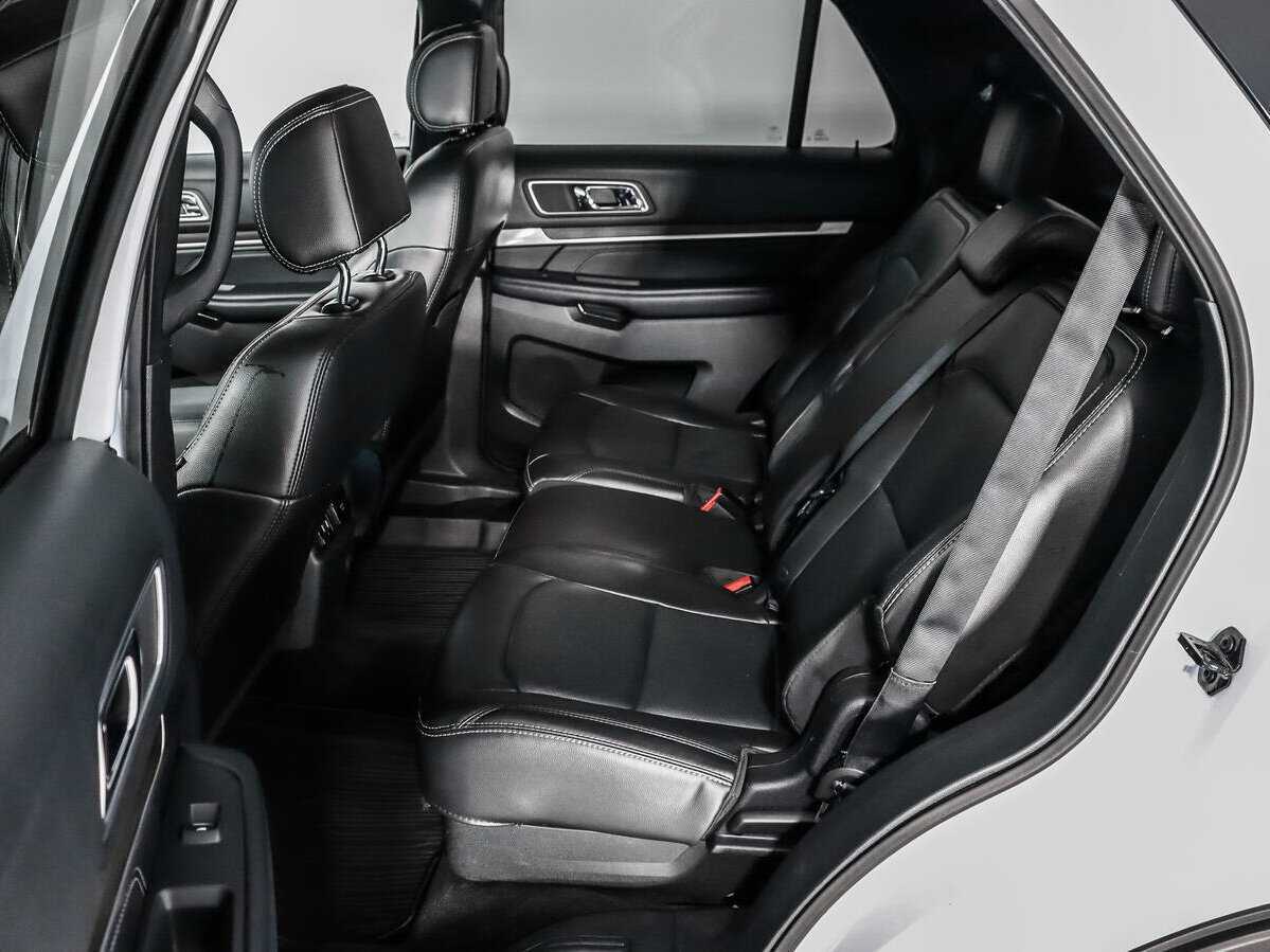 Купить Ford Explorer, 2017, 140 756 км.. Фото: #10