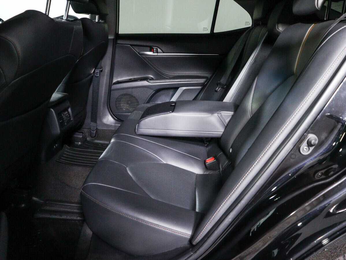 Купить Toyota Camry, 2019, 52 430 км.. Фото: #9