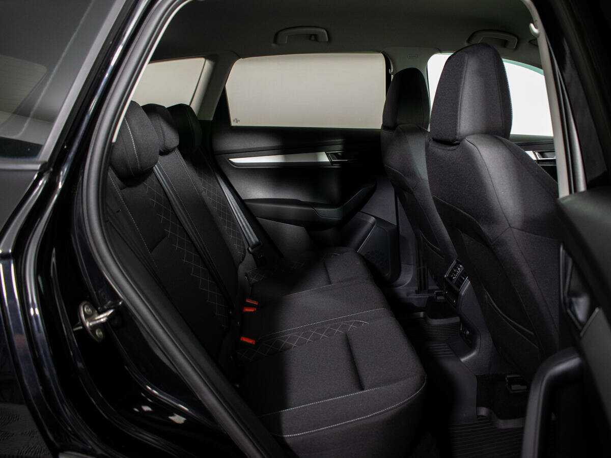 Купить Skoda Karoq, 2020, 105 271 км.. Фото: #7