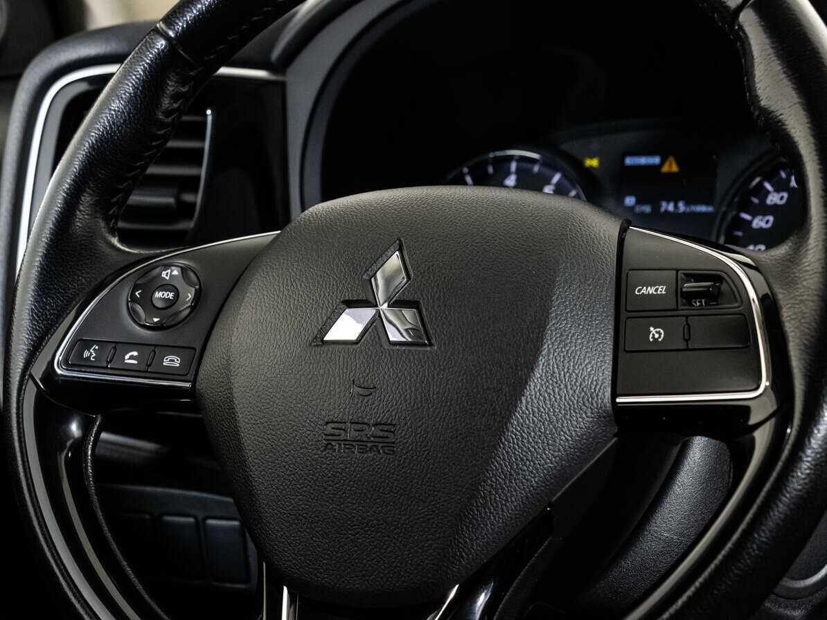 Купить Mitsubishi Outlander, 2019, 75 292 км.. Фото: #10