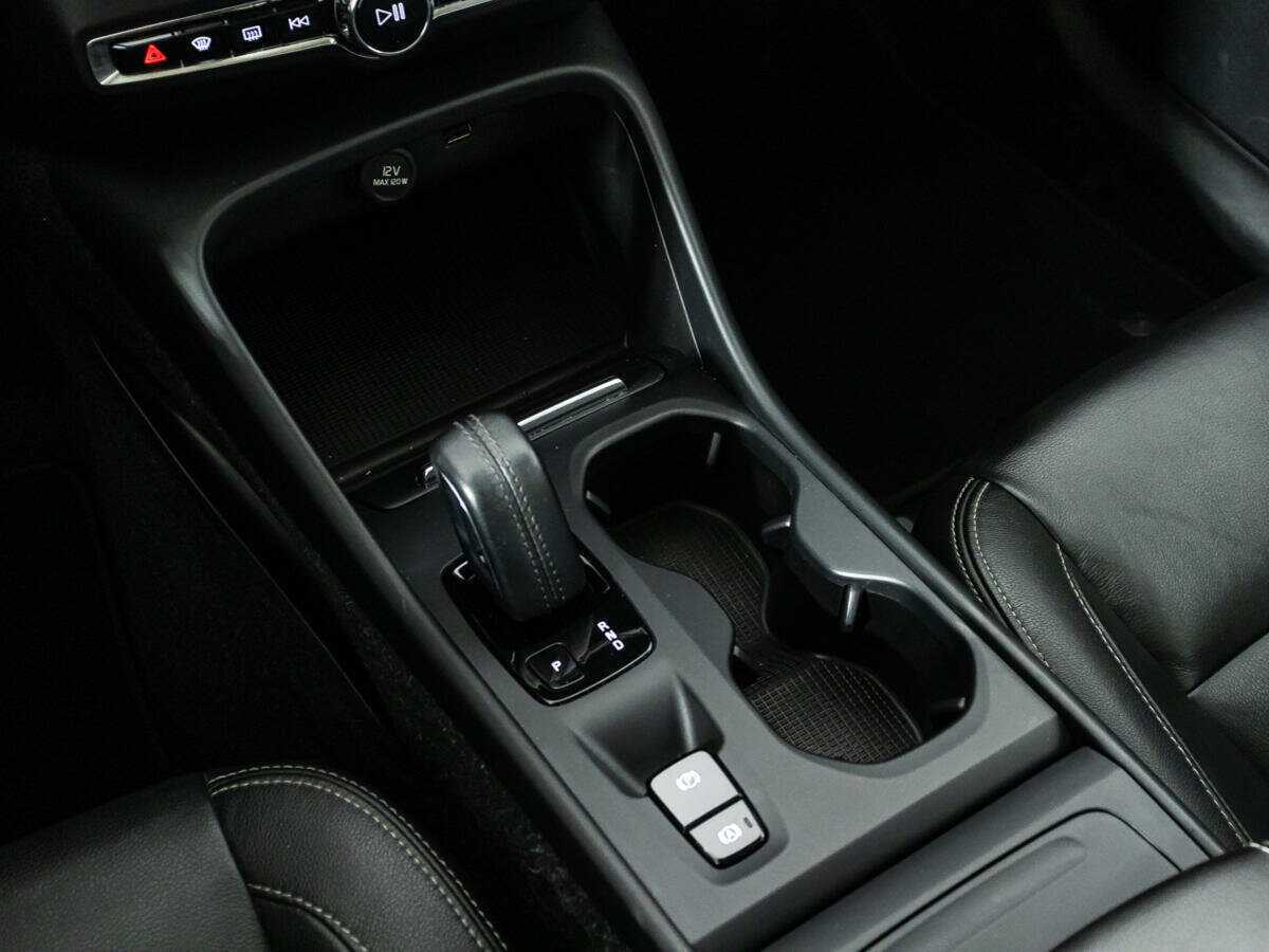 Купить Volvo XC40, 2020, 84 475 км.. Фото: #18