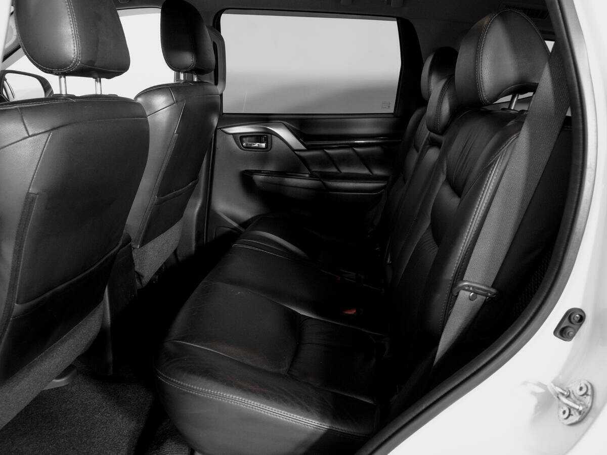 Купить Mitsubishi Pajero Sport, 2018, 137 547 км.. Фото: #9