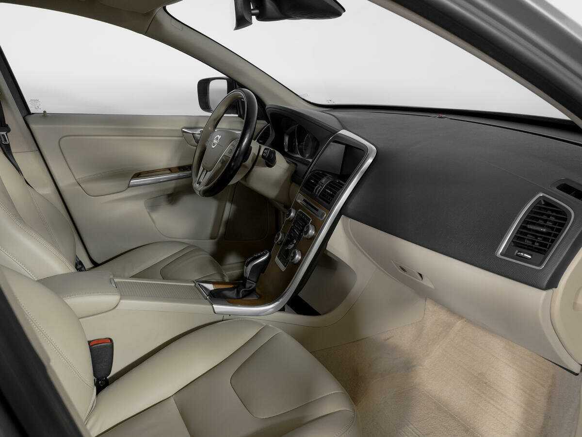 Купить Volvo XC60, 2015, 69 156 км.. Фото: #8