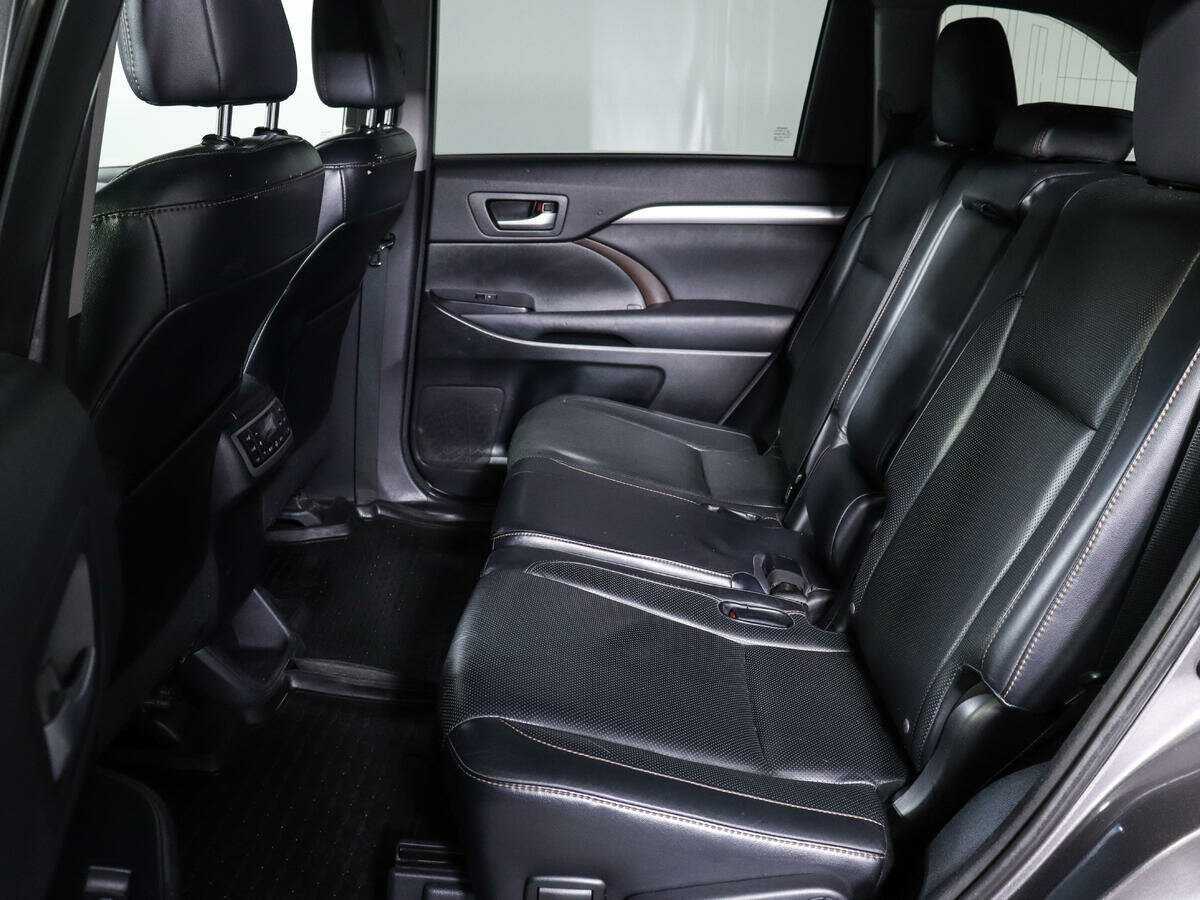 Купить Toyota Highlander, 2014, 100 917 км.. Фото: #7