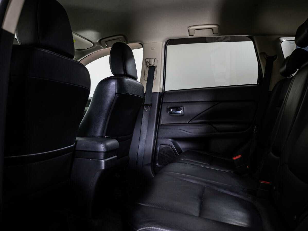 Купить Mitsubishi Outlander, 2012, 291 893 км.. Фото: #10