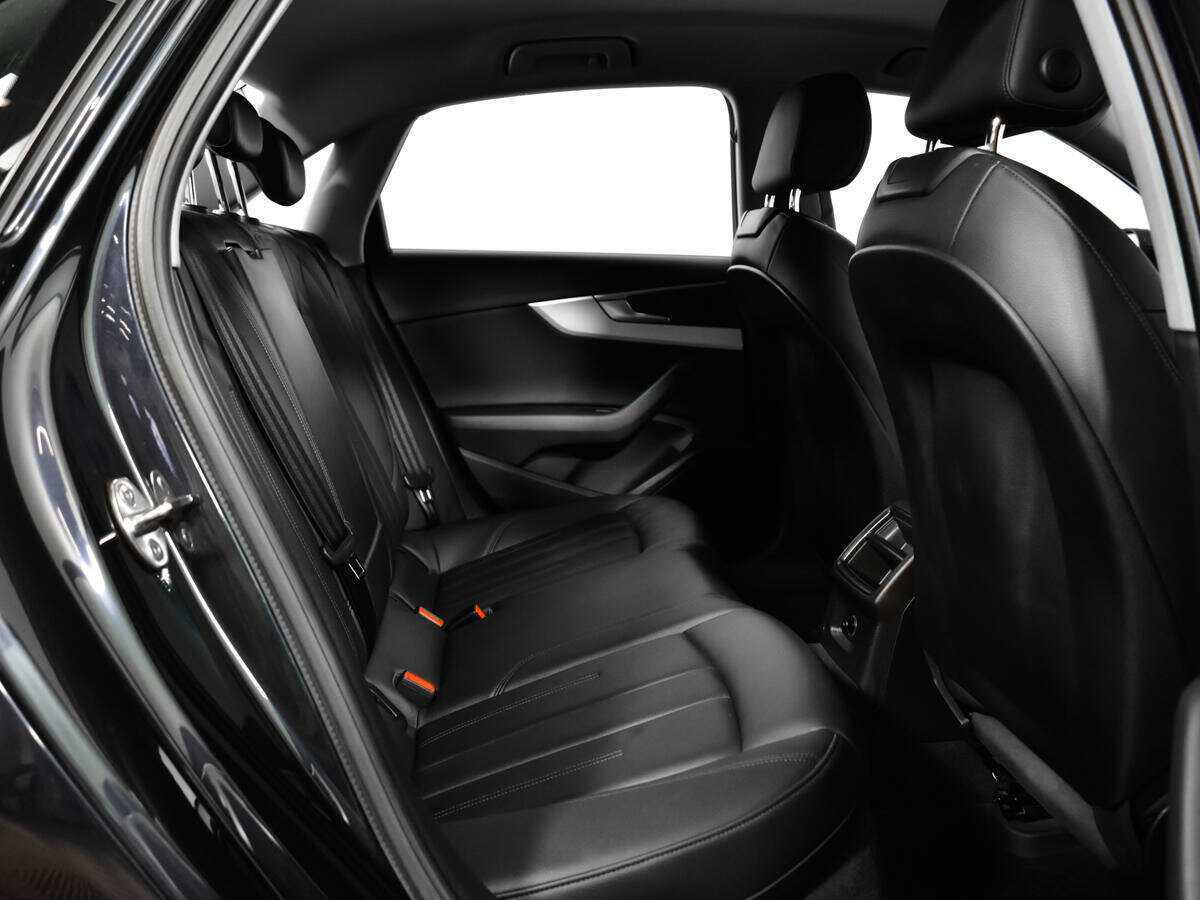 Купить Audi A4, 2017, 55 402 км.. Фото: #9