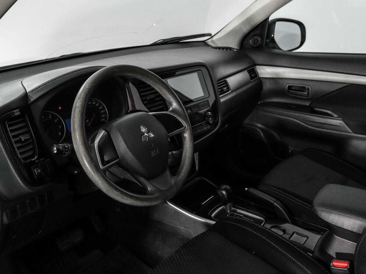 Купить Mitsubishi Outlander, 2018, 55 538 км.. Фото: #8