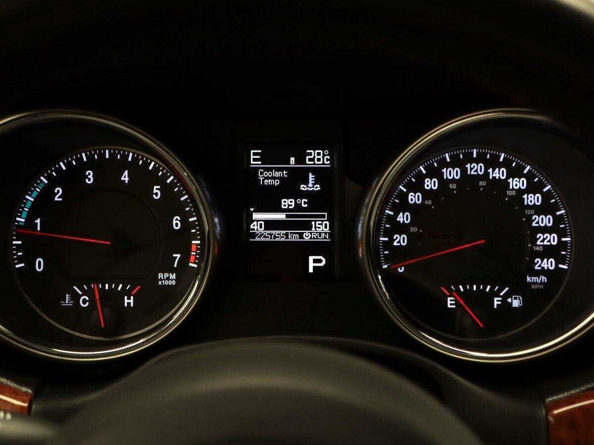 Купить Jeep Grand Cherokee, 2012, 225 500 км.. Фото: #19