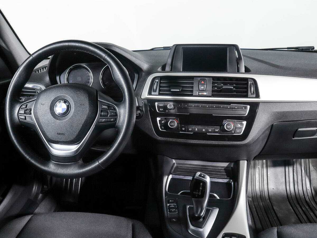 Купить BMW 1 серии, 2018, 68 200 км.. Фото: #9