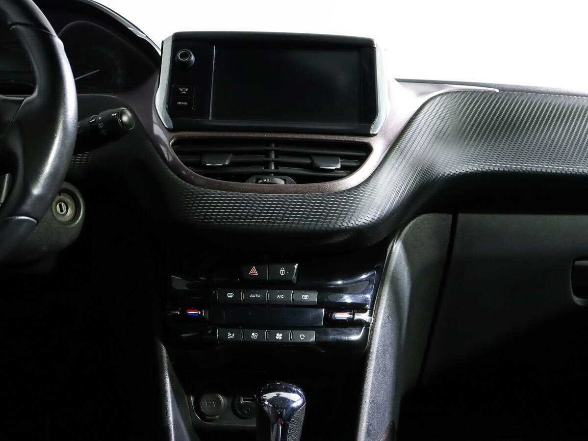 Купить Пежо 2008, 2014, 92 000 км.. Фото: #10