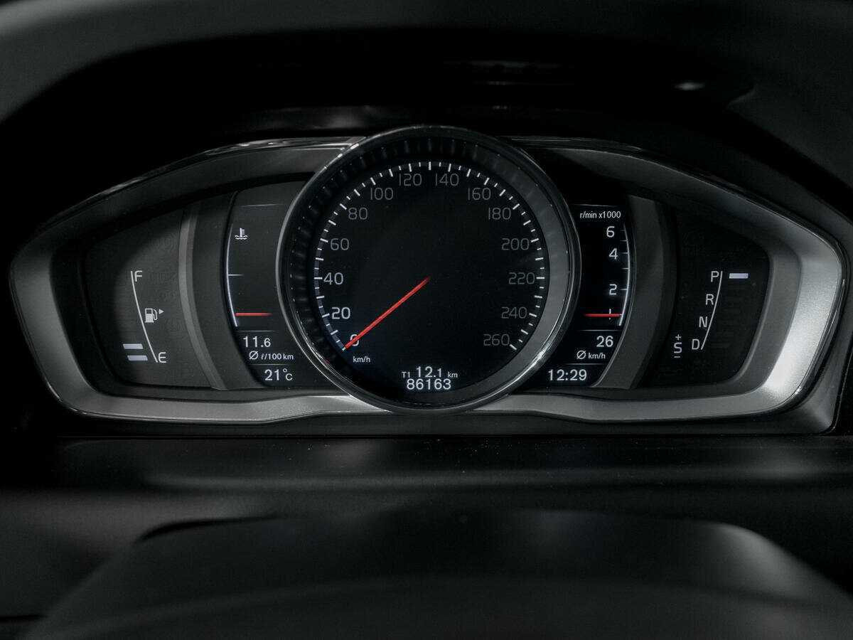 Купить Volvo XC60, 2016, 85 601 км.. Фото: #10