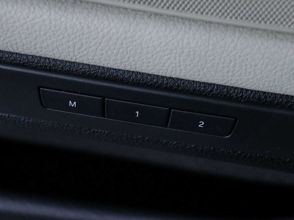 Купить BMW 5 серии, 2012, 116 498 км.. Фото: #19