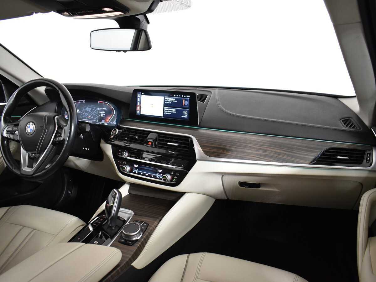 Купить BMW 5 серии, 2019, 166 000 км.. Фото: #16