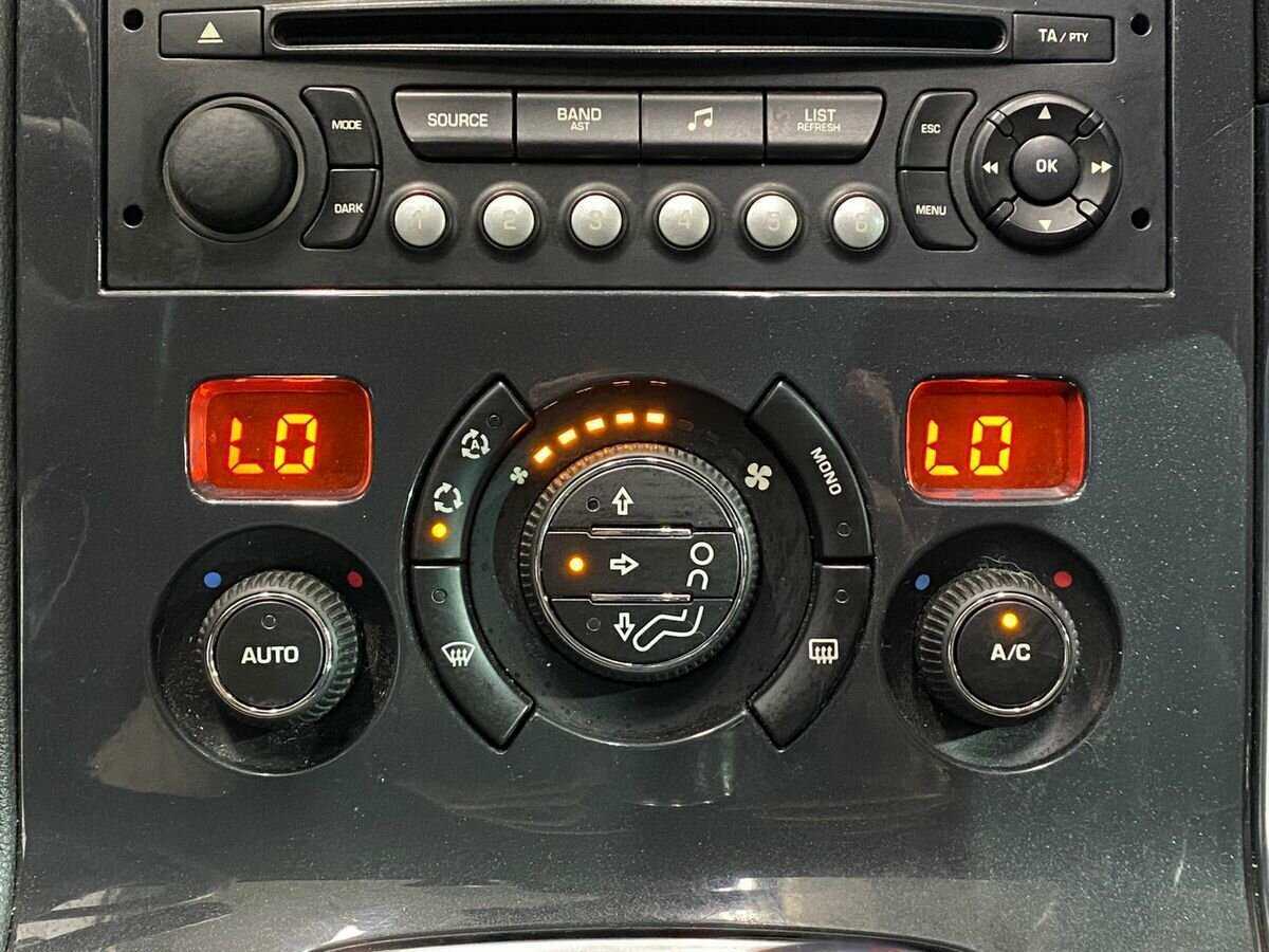 Купить Пежо 3008, 2012, 203 460 км.. Фото: #12