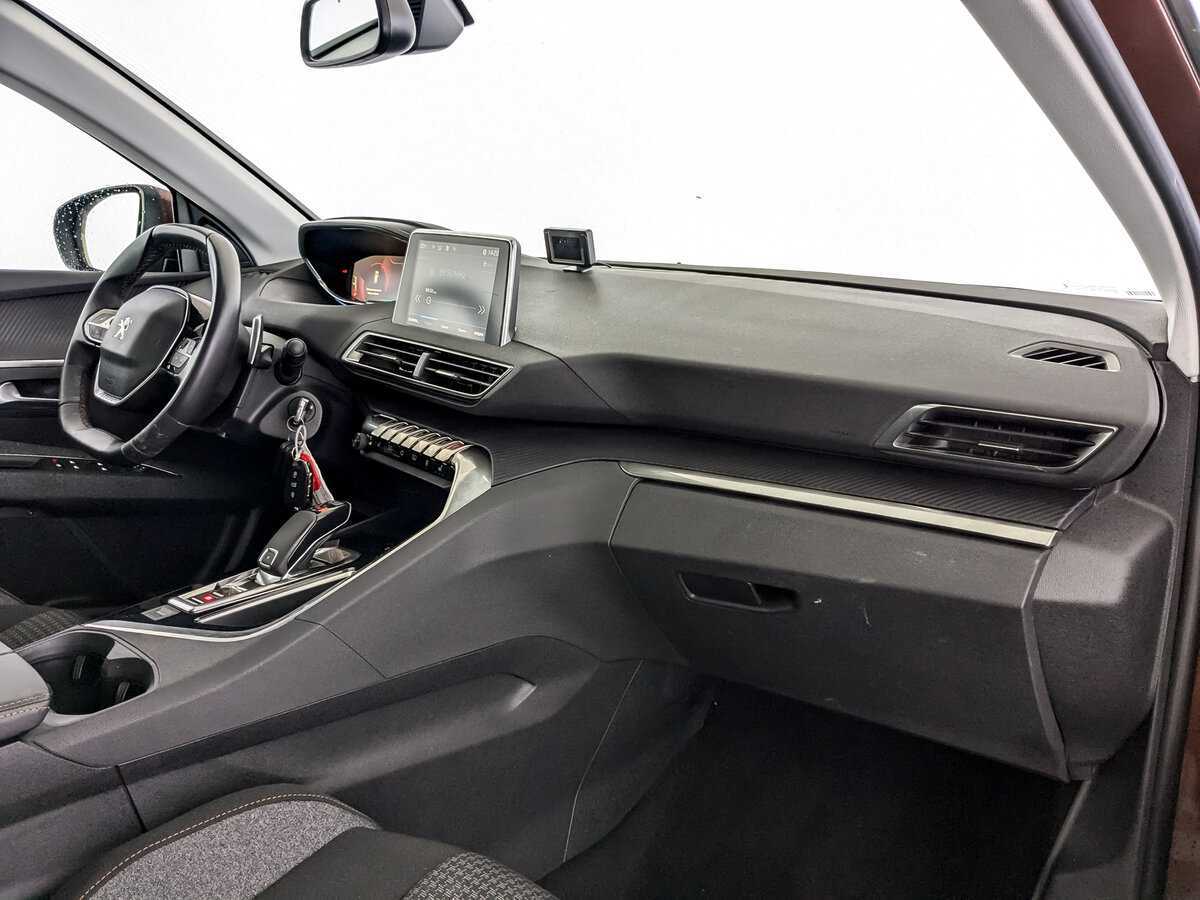 Купить Пежо 3008, 2017, 30 685 км.. Фото: #8