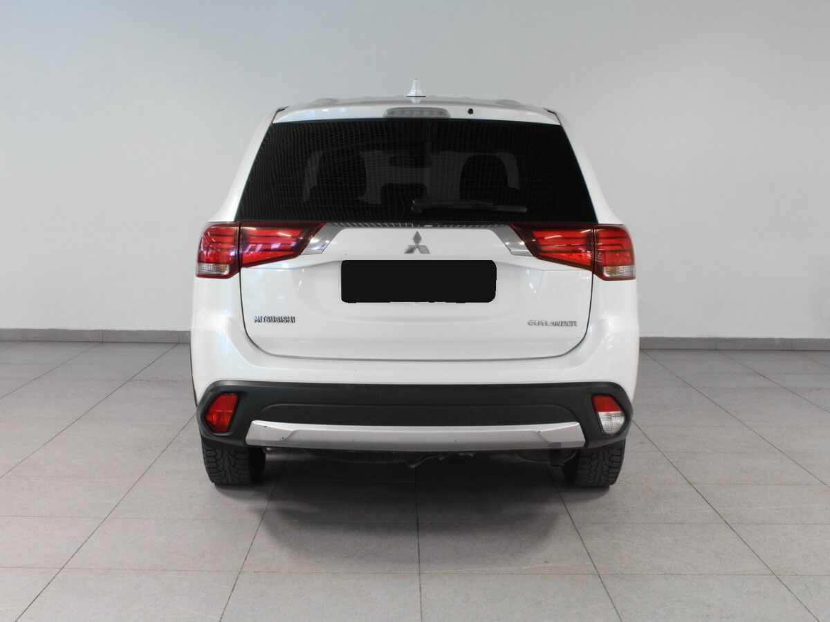 Купить Mitsubishi Outlander, 2017, 129 844 км.. Фото: #5