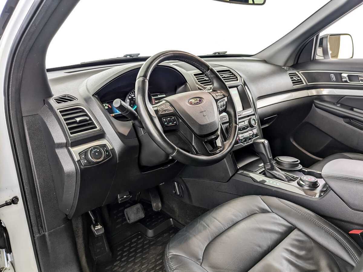 Купить Ford Explorer, 2017, 92 976 км.. Фото: #13