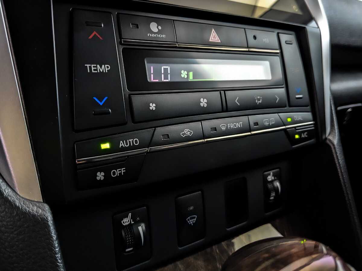 Купить Тойота Камри, 2016, 67 302 км.. Фото: #21