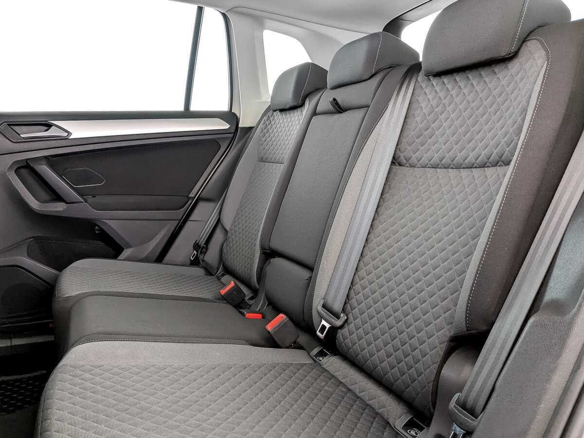 Купить Volkswagen Tiguan, 2019, 107 296 км.. Фото: #9