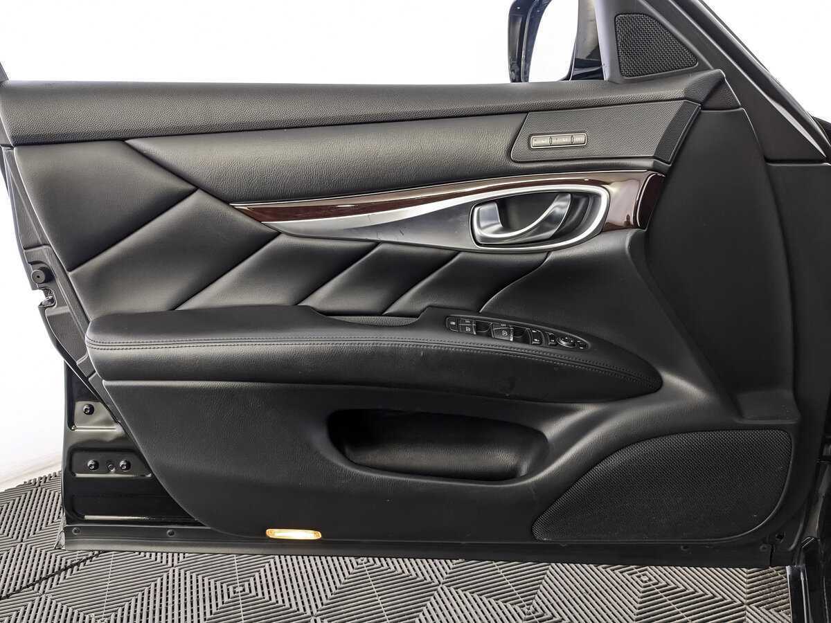 Купить Infiniti Q70, 2014, 201 542 км.. Фото: #14