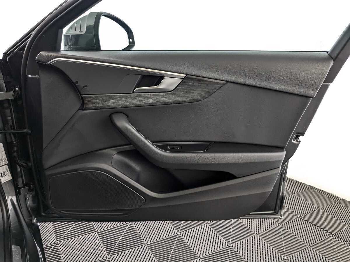 Купить Audi A4, 2018, 75 670 км.. Фото: #20