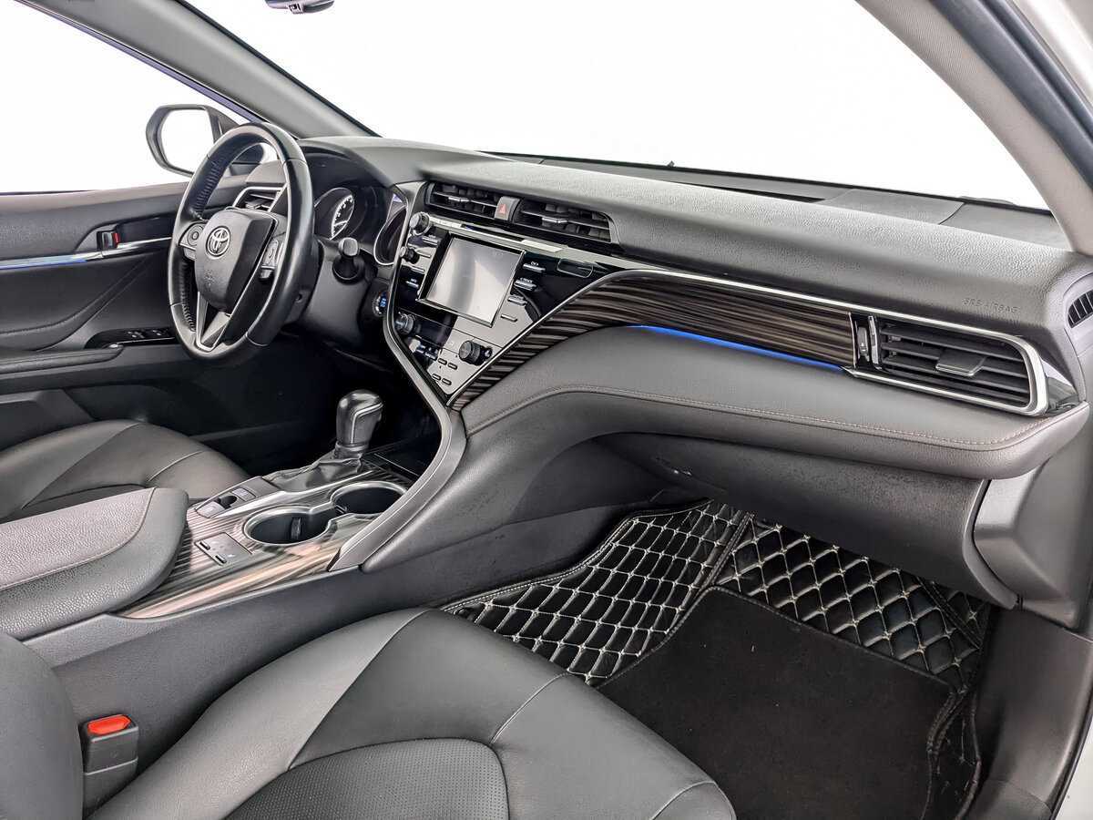 Купить Toyota Camry, 2021, 68 105 км.. Фото: #8