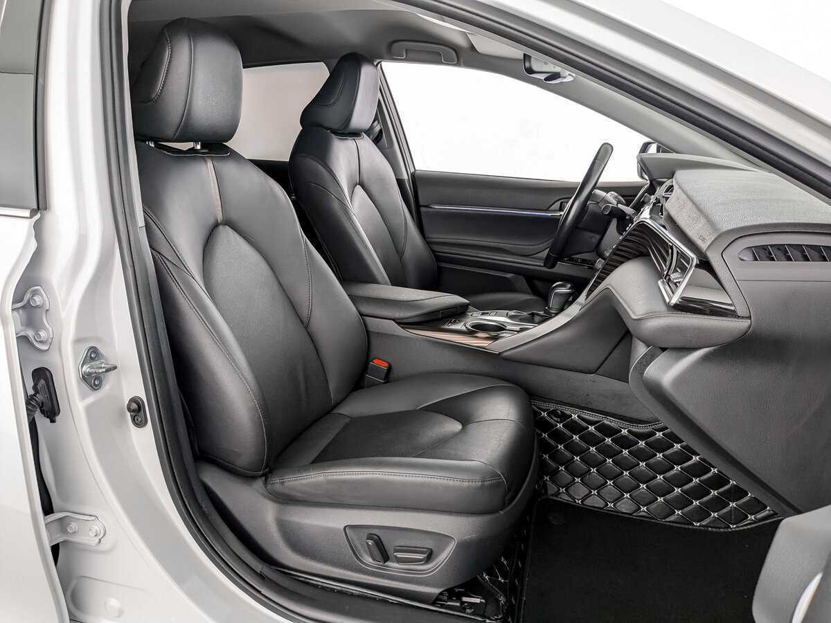 Купить Toyota Camry, 2021, 68 105 км.. Фото: #20