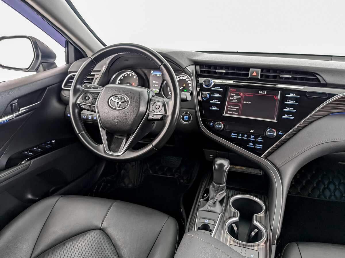 Купить Toyota Camry, 2021, 68 105 км.. Фото: #25