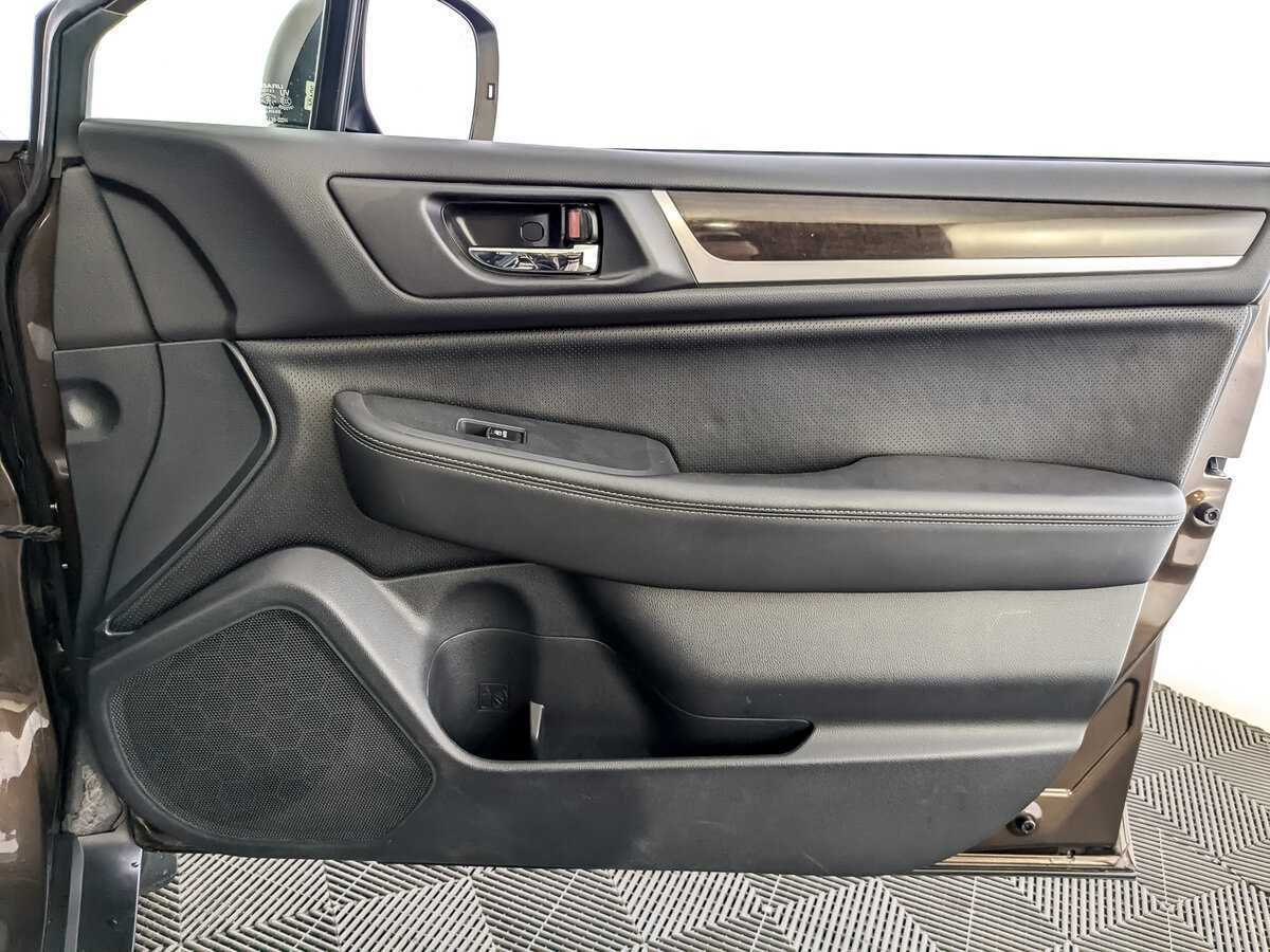 Купить Subaru Outback, 2017, 108 395 км.. Фото: #18