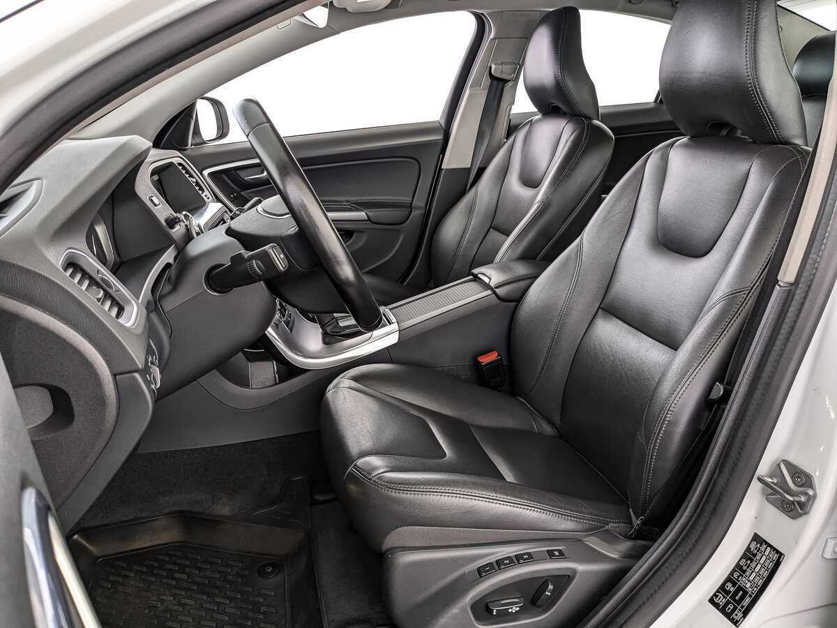 Купить Volvo S60, 2016, 99 792 км.. Фото: #15