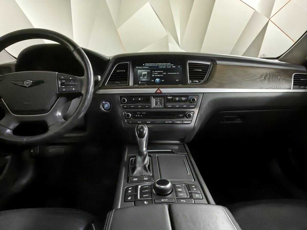 Купить Hyundai Genesis, 2014, 157 920 км.. Фото: #10