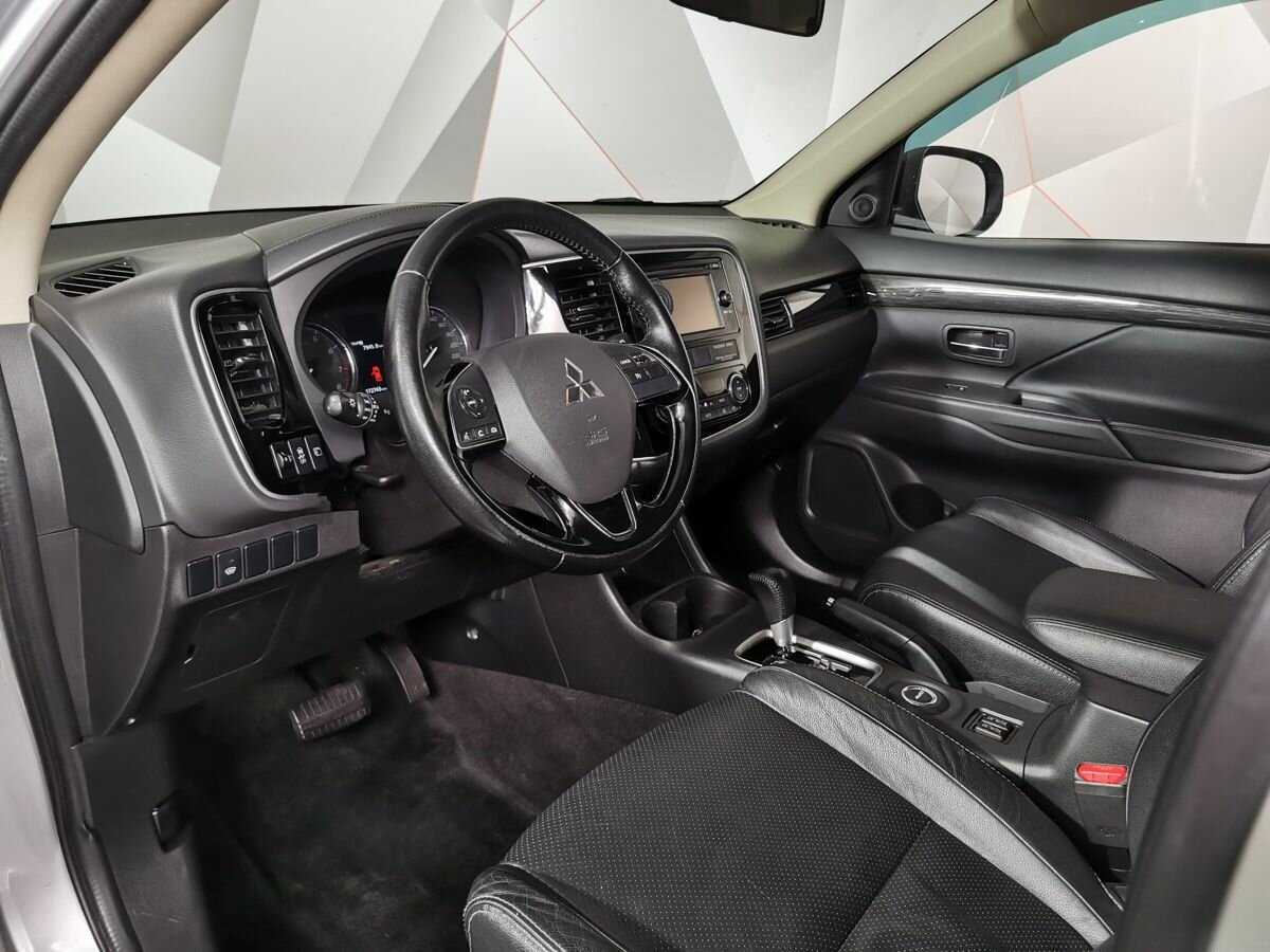 Купить Mitsubishi Outlander, 2016, 172 740 км.. Фото: #13