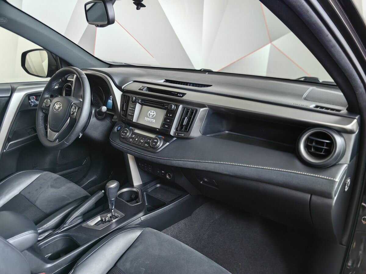 Купить Тойота Рав4, 2016, 134 658 км.. Фото: #8