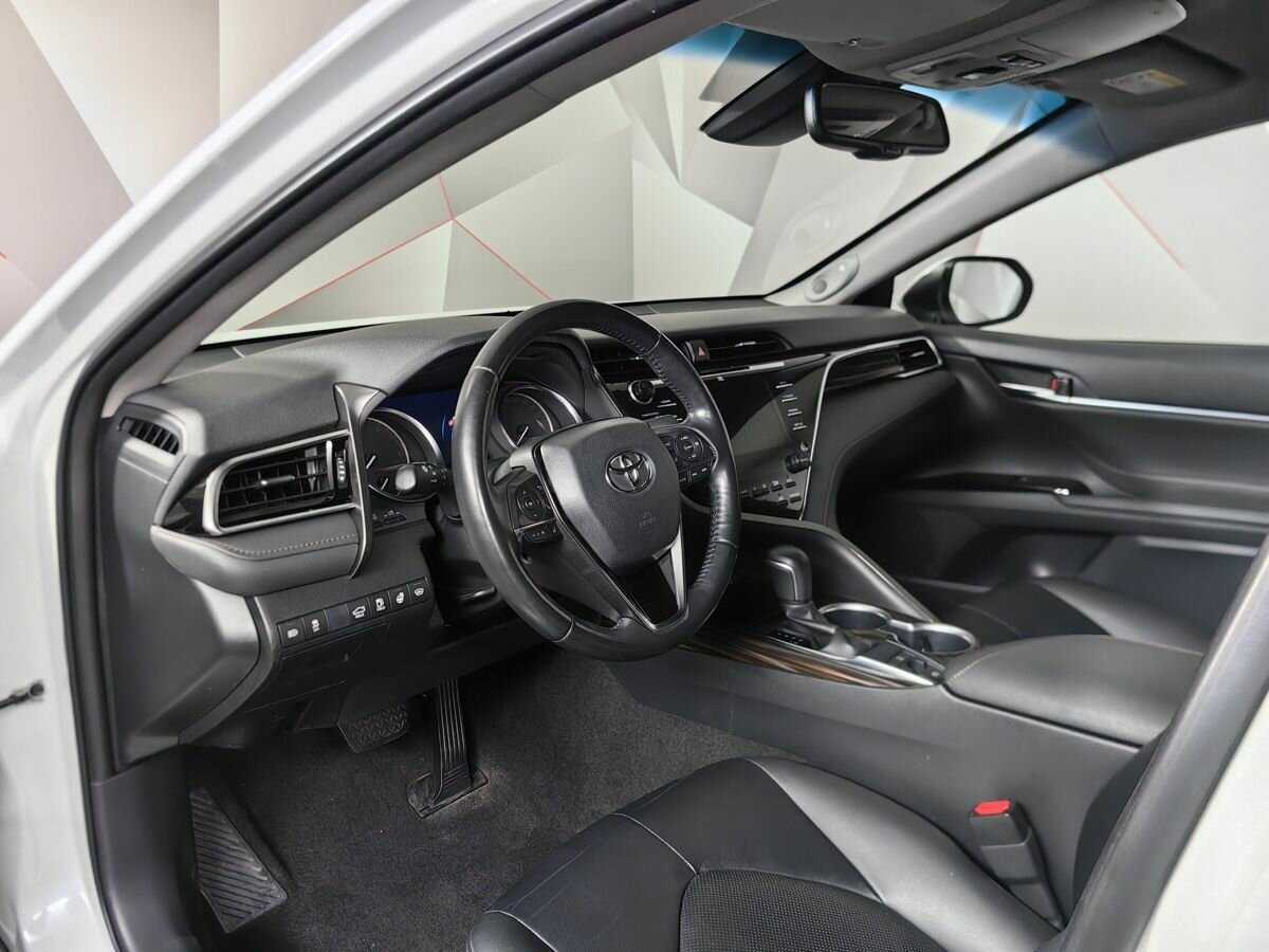 Купить Toyota Camry, 2020, 94 276 км.. Фото: #13
