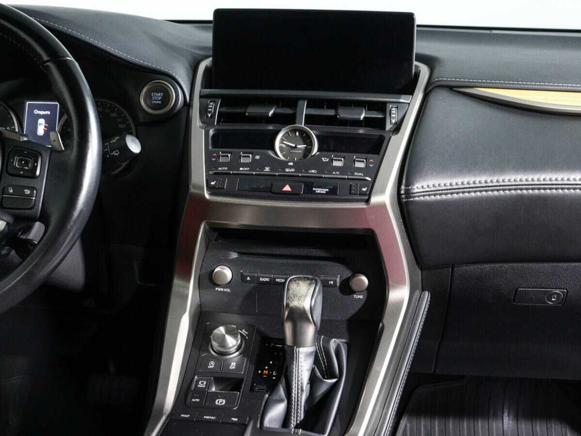 Купить Lexus NX, 2018, 75 486 км.. Фото: #10