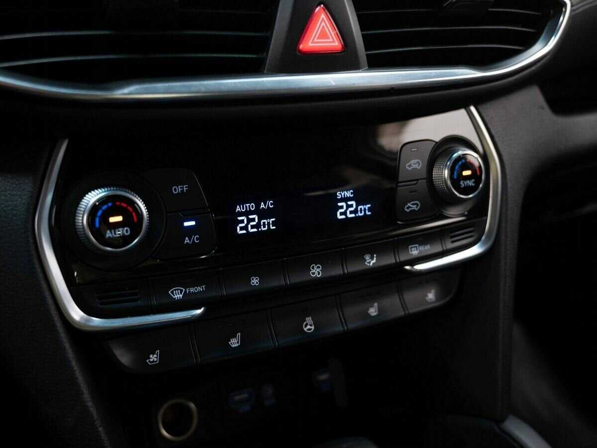 Купить Hyundai Santa Fe, 2019, 107 169 км.. Фото: #20