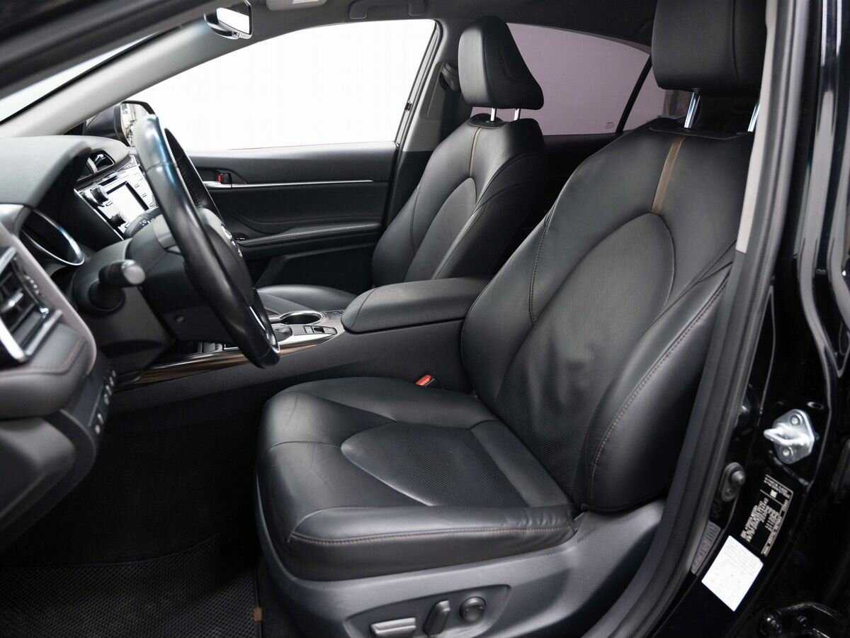 Купить Toyota Camry, 2019, 105 000 км.. Фото: #7