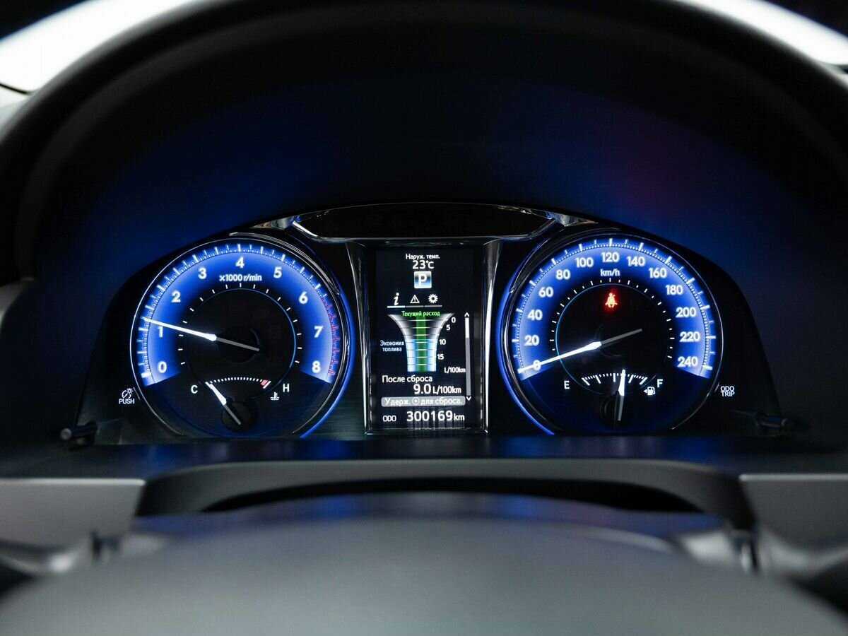 Купить Тойота Камри, 2016, 300 106 км.. Фото: #17