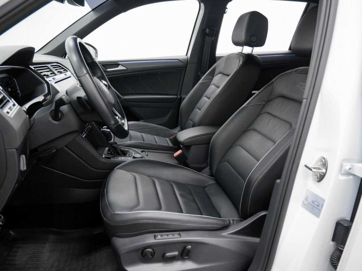 Купить Volkswagen Tiguan, 2022, 60 636 км.. Фото: #14