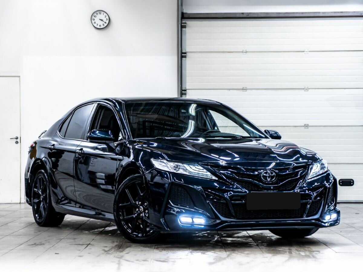 Купить Toyota Camry, 2018, 159 747 км.. Фото: #1
