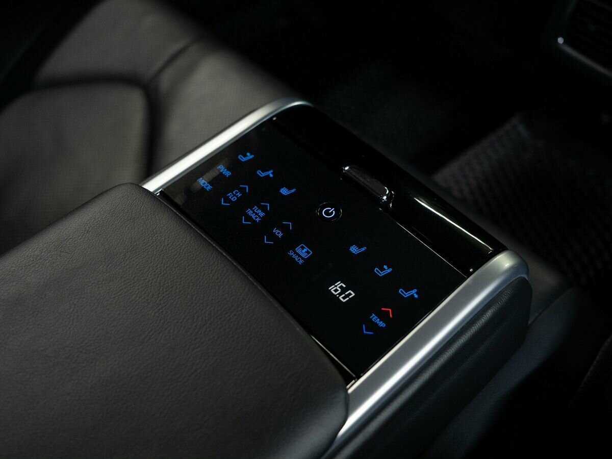 Купить Toyota Camry, 2018, 159 747 км.. Фото: #17