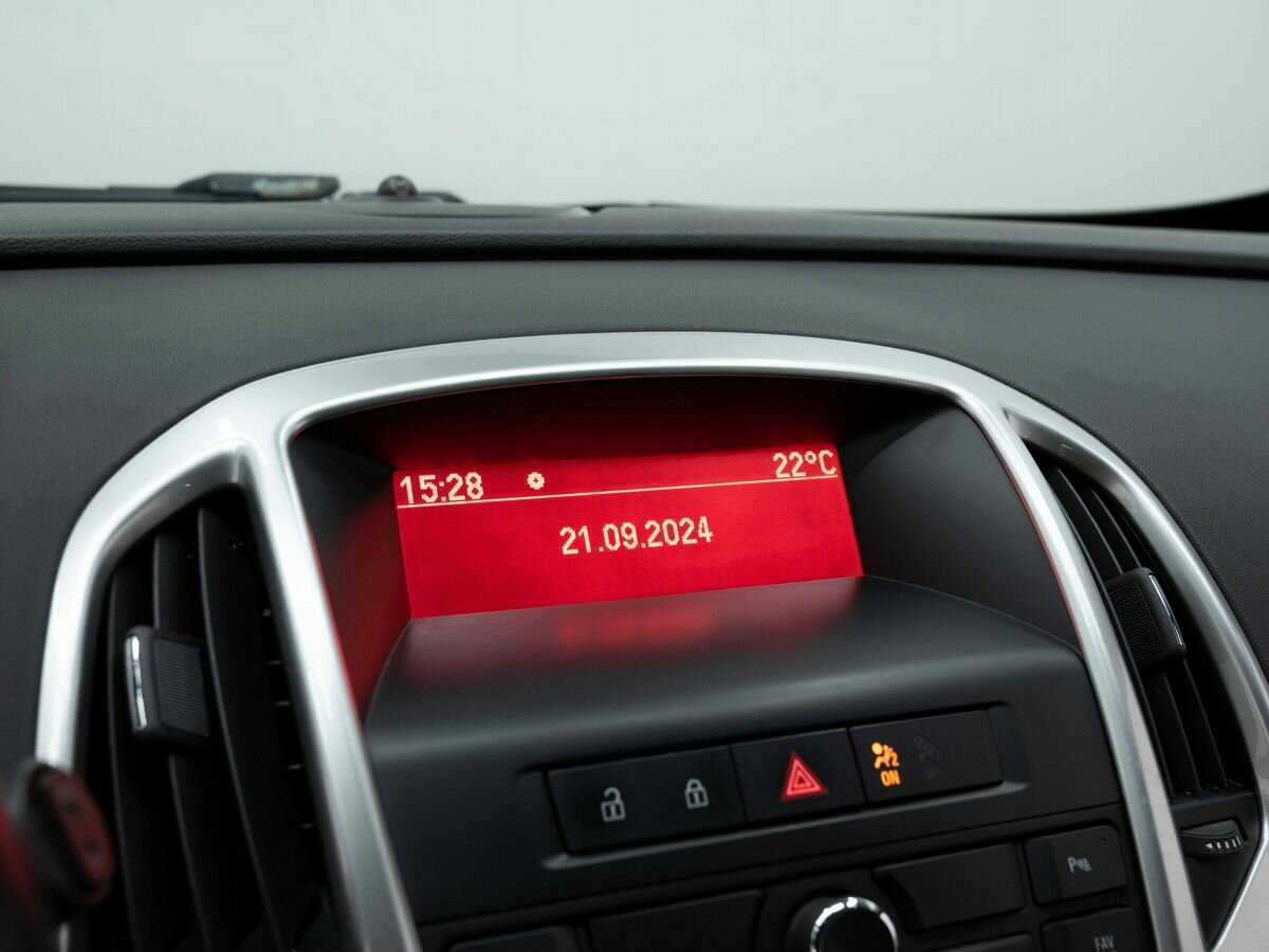 Купить Опель Астра, 2013, 209 300 км.. Фото: #18