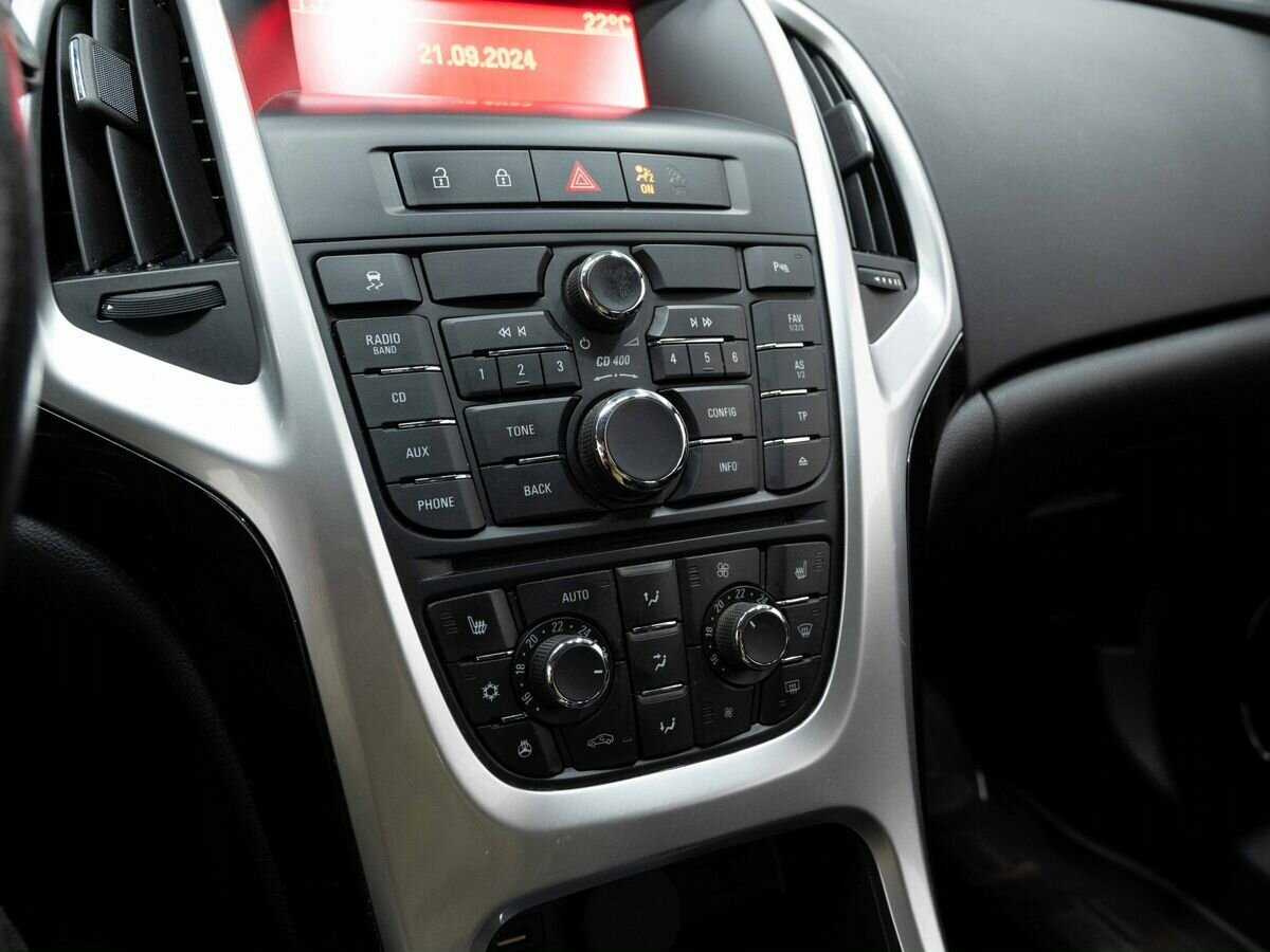 Купить Опель Астра, 2013, 209 300 км.. Фото: #19