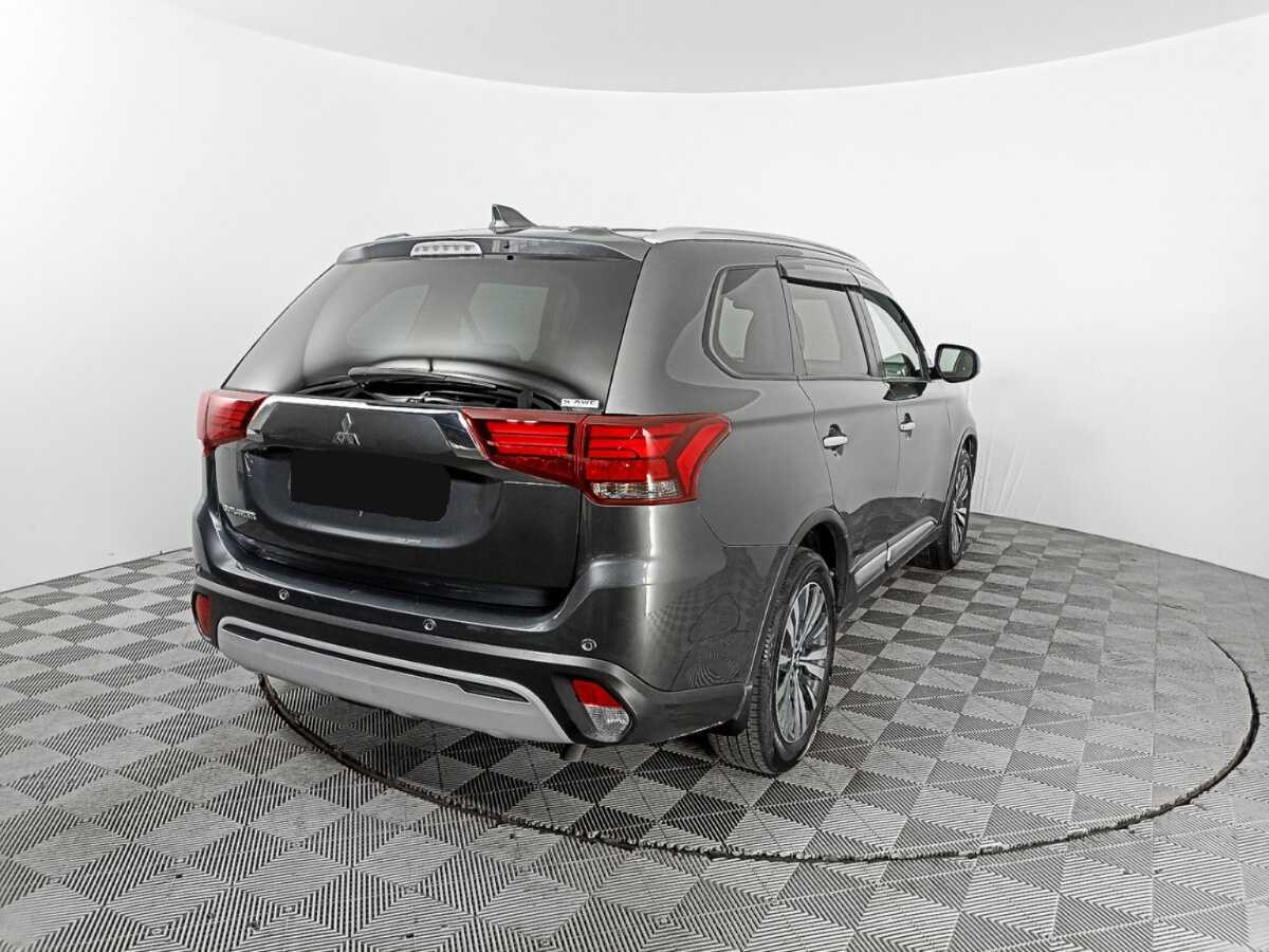 Купить Mitsubishi Outlander, 2021, 47 049 км.. Фото: #4
