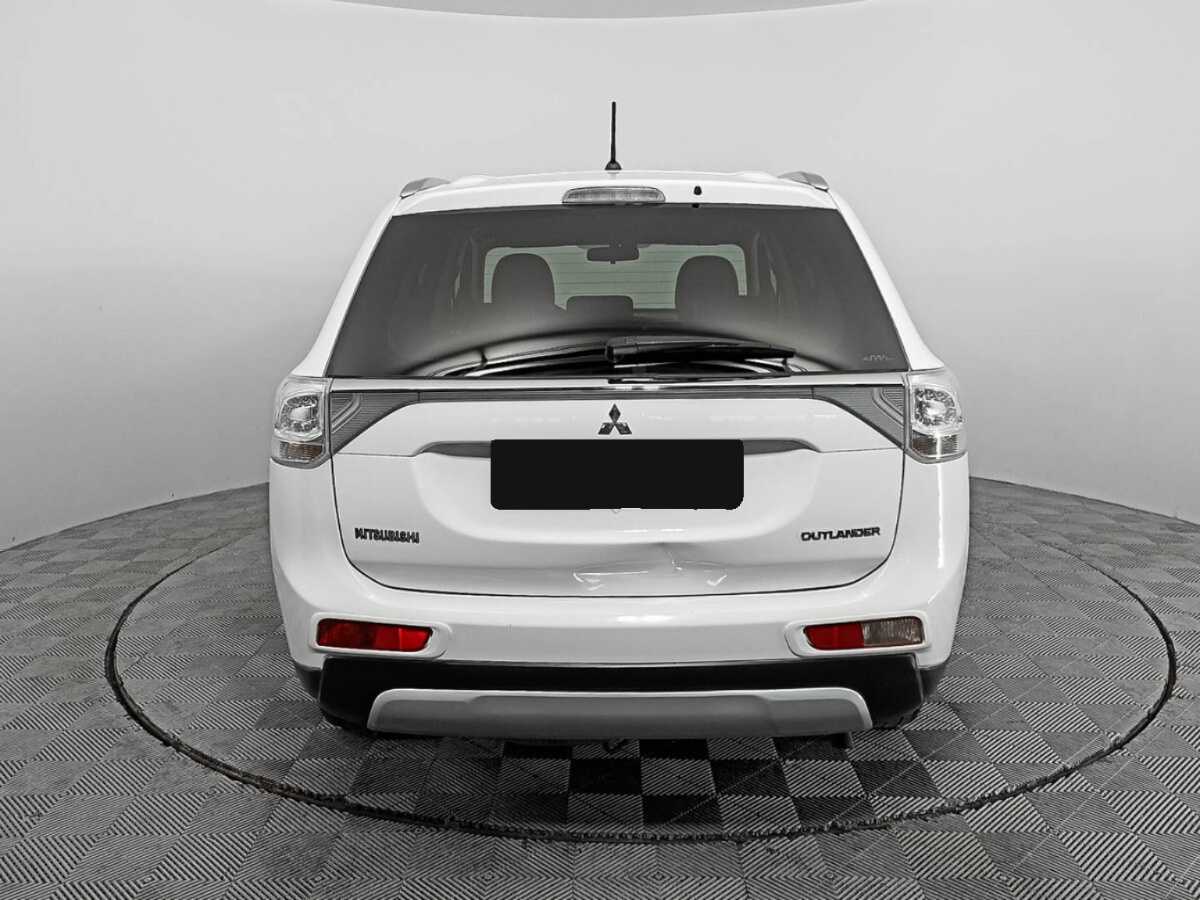 Купить Mitsubishi Outlander, 2014, 181 002 км.. Фото: #4