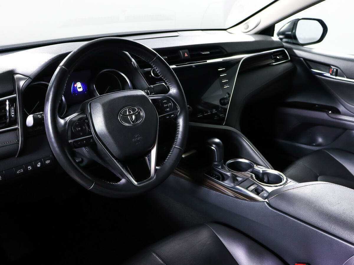 Купить Toyota Camry, 2018, 92 170 км.. Фото: #11