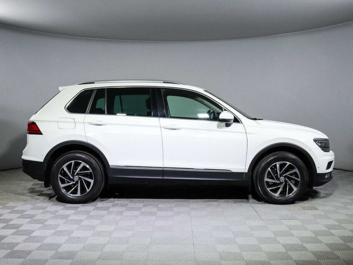 Купить Volkswagen Tiguan, 2018, 153 968 км.. Фото: #3